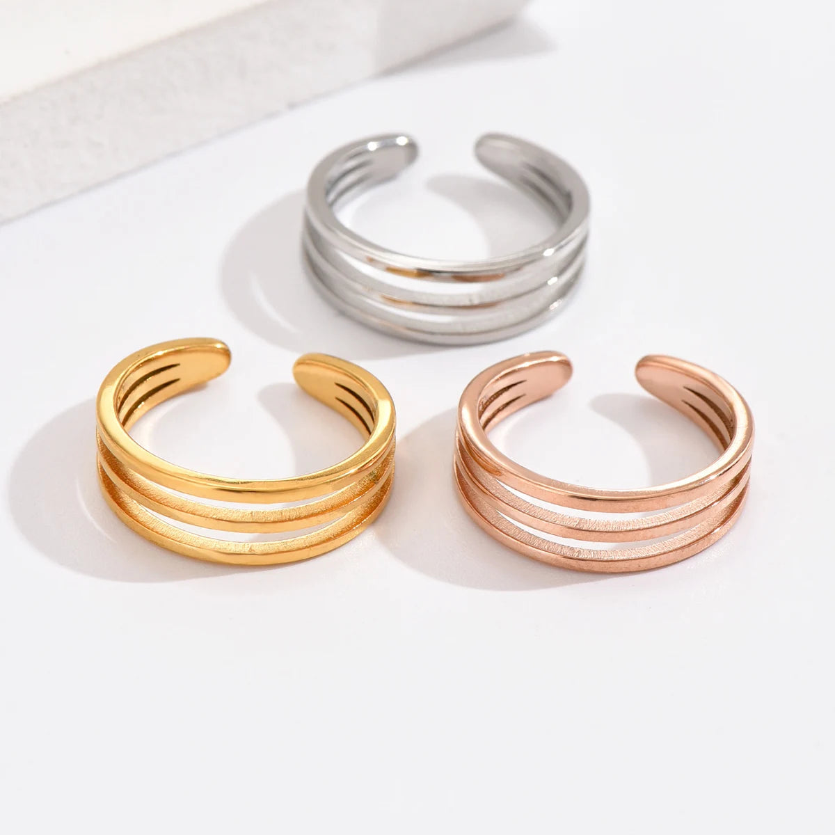Relvie Toe Ring Set